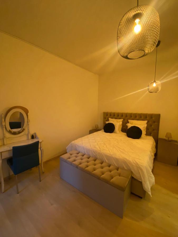 B&B Art And Sleep Antwerp Luaran gambar